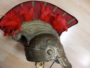 Kopfbedeckung 48 Römerhelm Spartacus