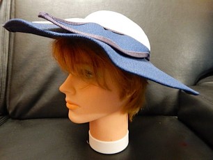 Kopfbedeckung 25 Hut