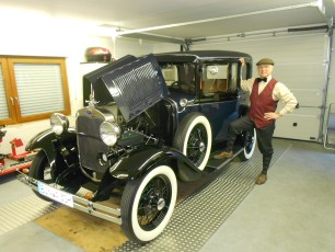 Kunden-Fotos 3 20er Jahre Oldtimer Kostüm