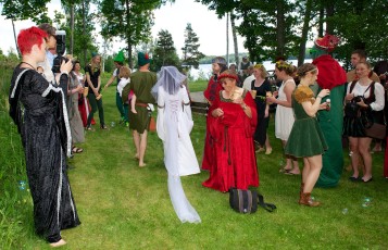 Kunden-Fotos 16 Mittelalterhochzeit in Schweden