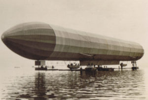 Zeppelin „LZ 2“-Flug im Jahr 1905